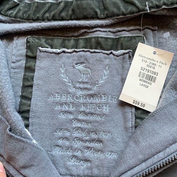 Abercrombie and Fitch Half zip hoodie - Picture 4 of 4